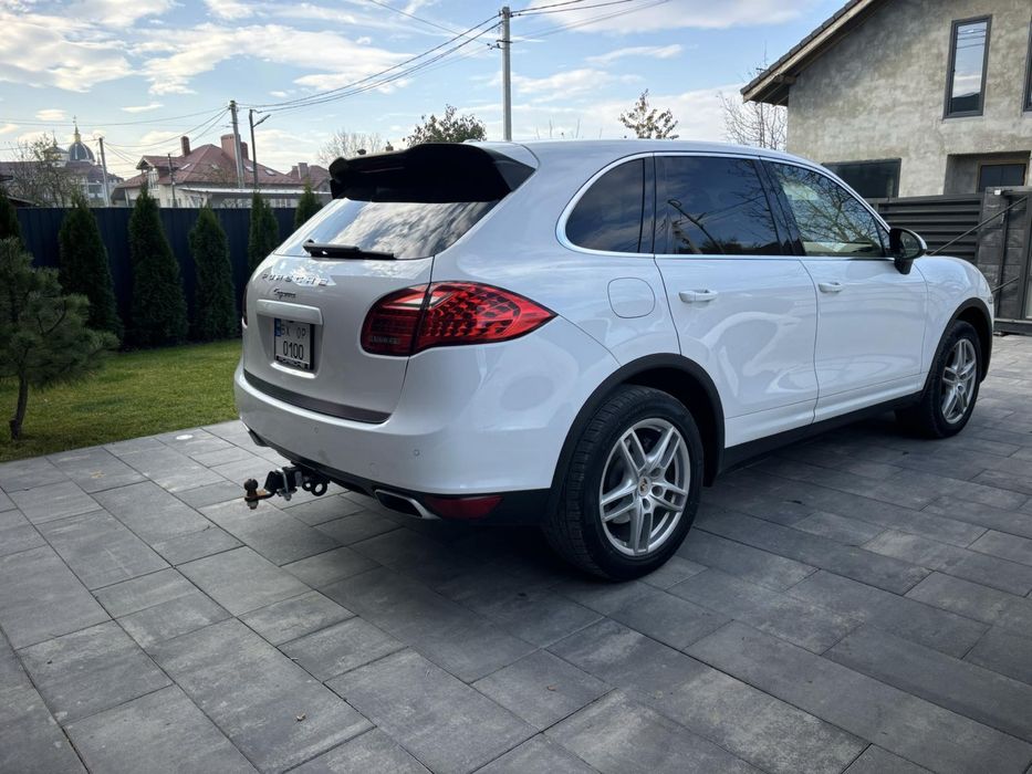 Porsche Cayenne 2013 , дизель , обмін