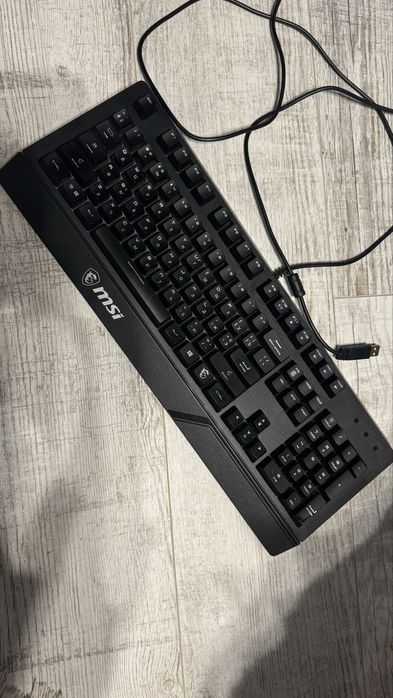 MSI Vigor GK20 UA клавиатура