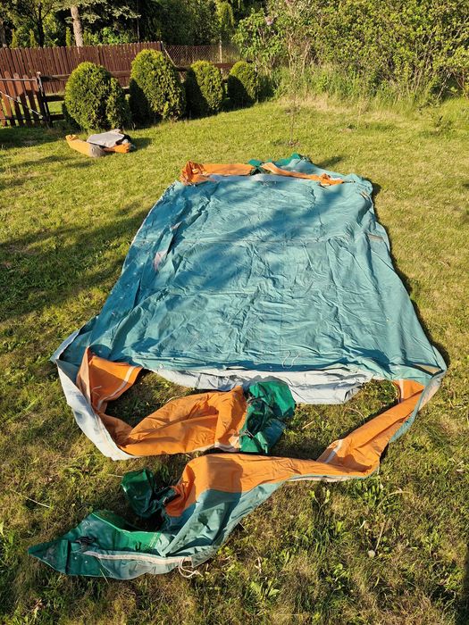 Oryginalny przedsionek ze stelażem do przyczepy kemp. Niewiadów N126N