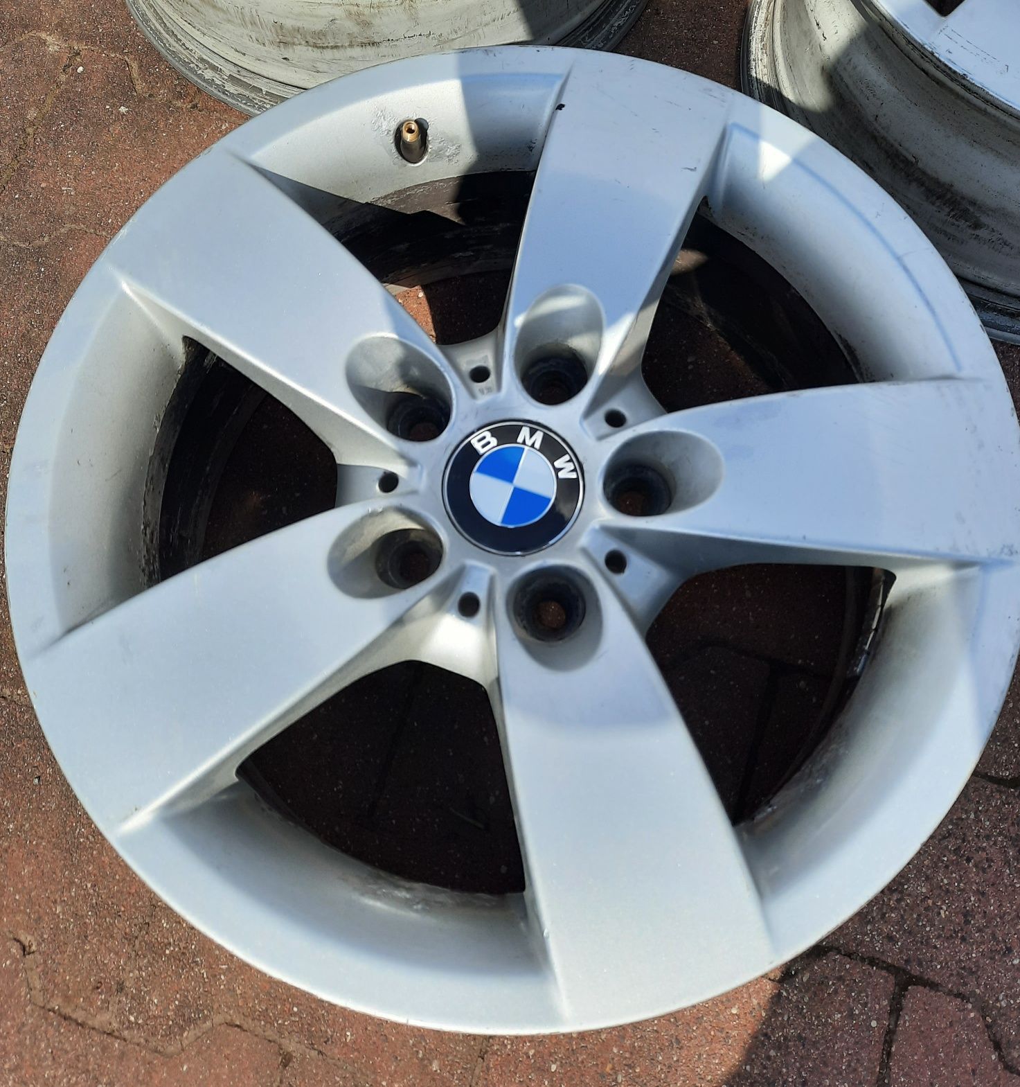 Felgi Alu 16" BMW 5 E60 i E61 4 sztuki