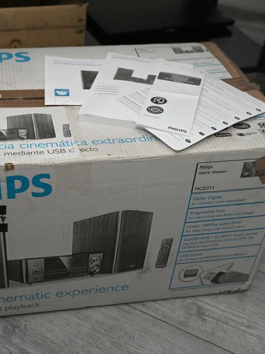 mini wieża Philips MCD712, pilot, kolumny, idealny stan wizualny