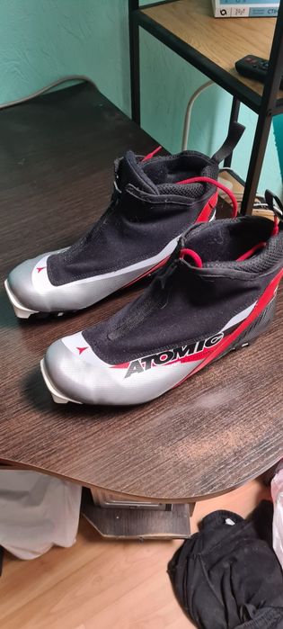 Чоловіче взуття для лиж