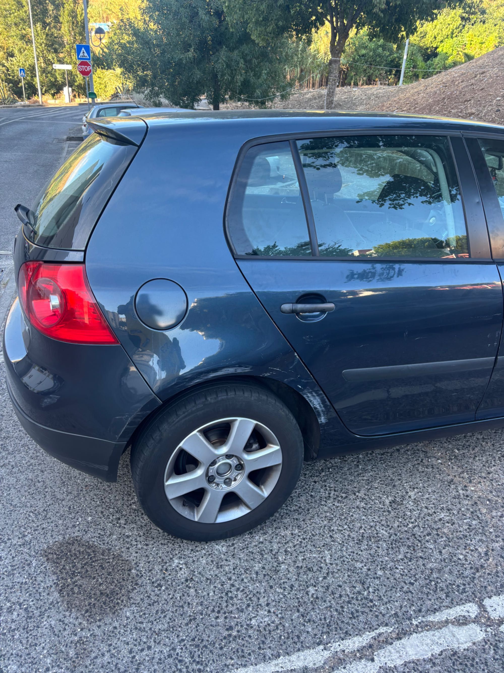 Golf v 1.9        .