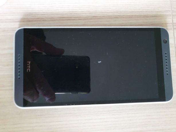 Smartfon HTC desire 820