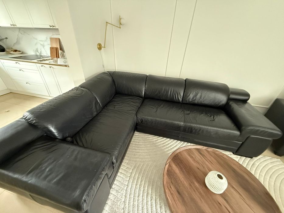 Narożnik skóra naturalna wymiar 270x210 plus 2 fotele i pufa