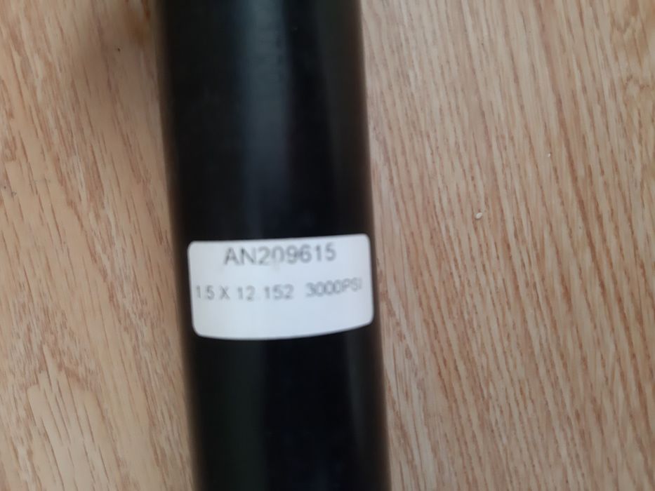 Цилиндр до комбайна, до опрыскватель 4930.4940