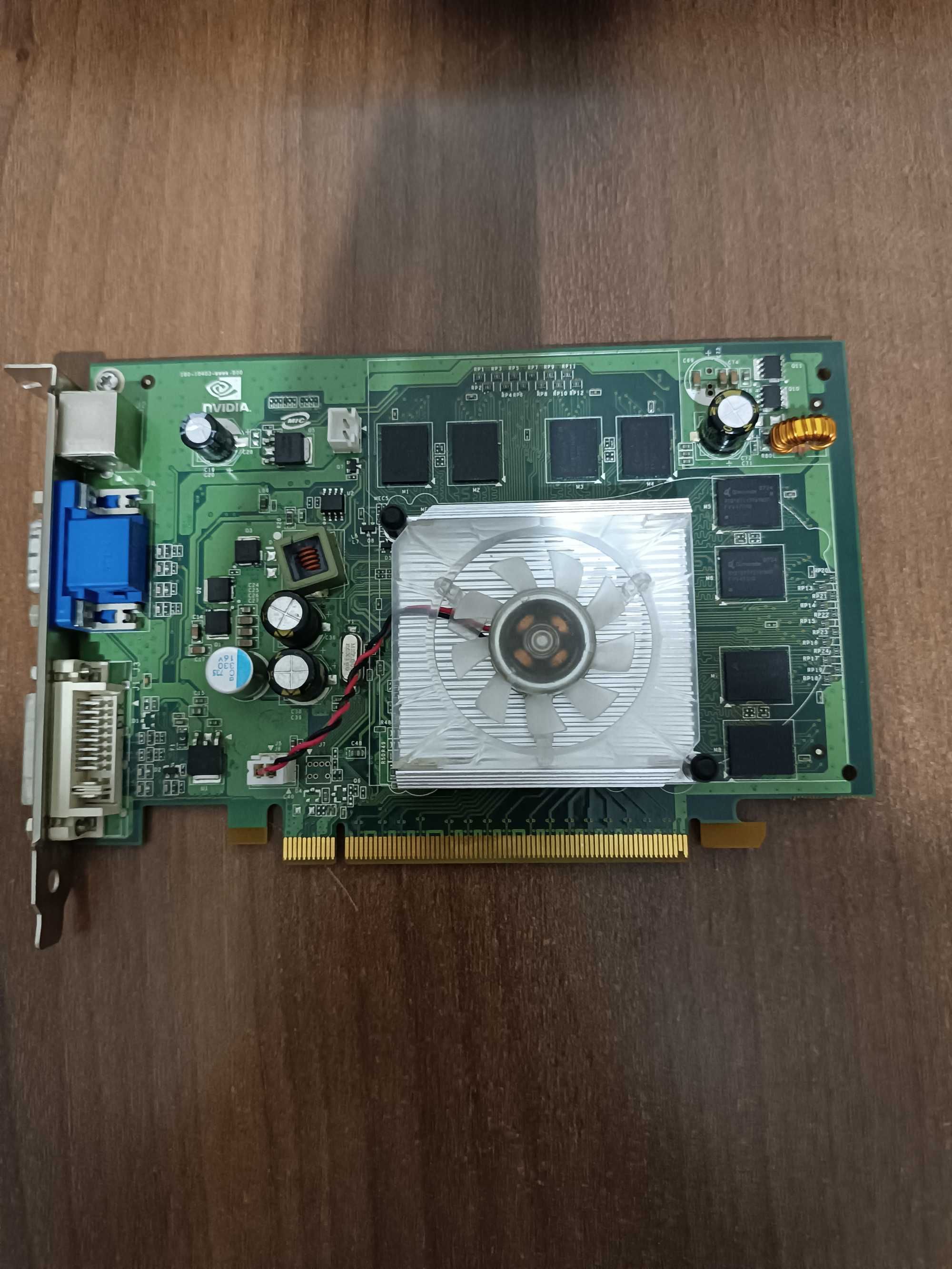 Відеокарта GF 8400GS 512Mb DDR2