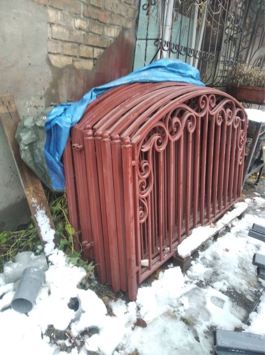 Кований забор огорожа