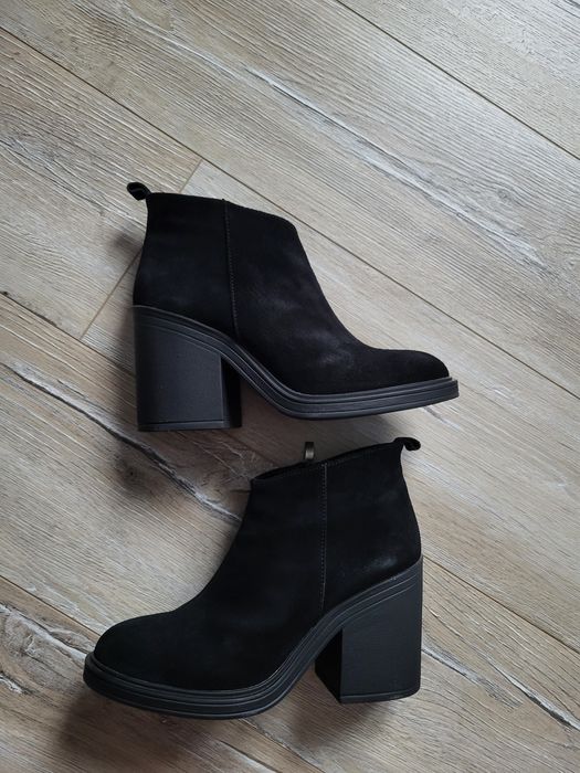 Ботільйони сапожки черевики демісезон