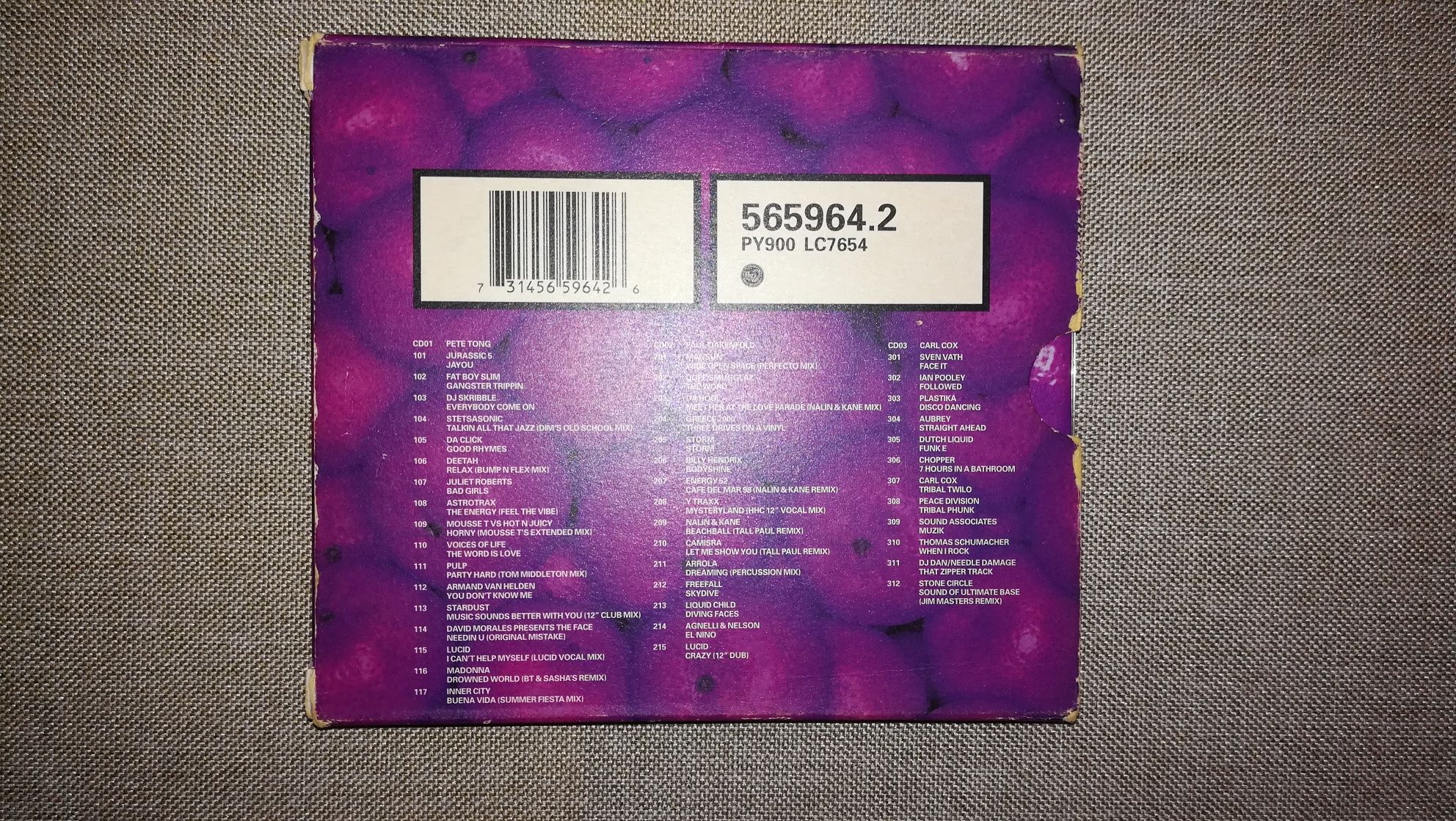CD Triplo Essential Selection 98 - Carl Cox / Pete Tong Paul Oakenfold