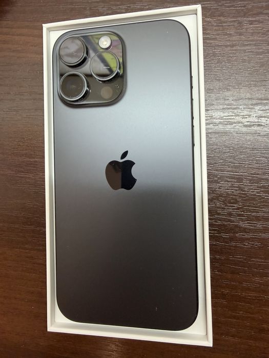 iPhone 16 Pro Max 256GB Black Titanium