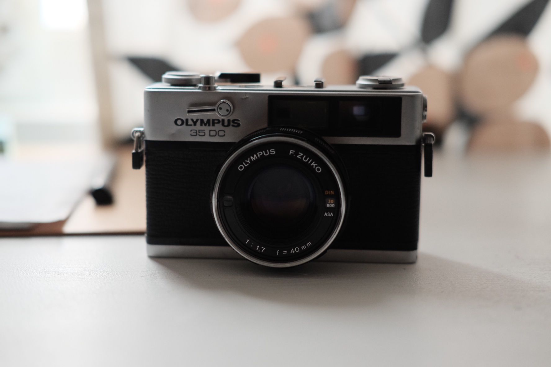 Плівковий фотоапарат Olympus 35DC