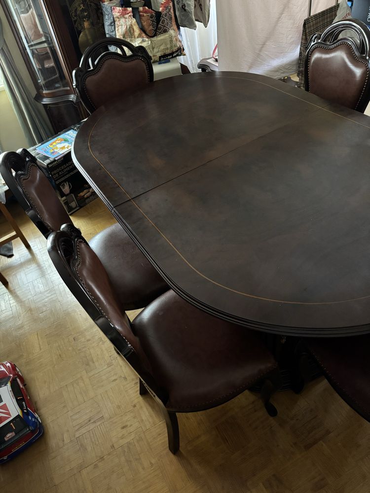 Mesa de jantar extensível e conjunto de 6 cadeiras