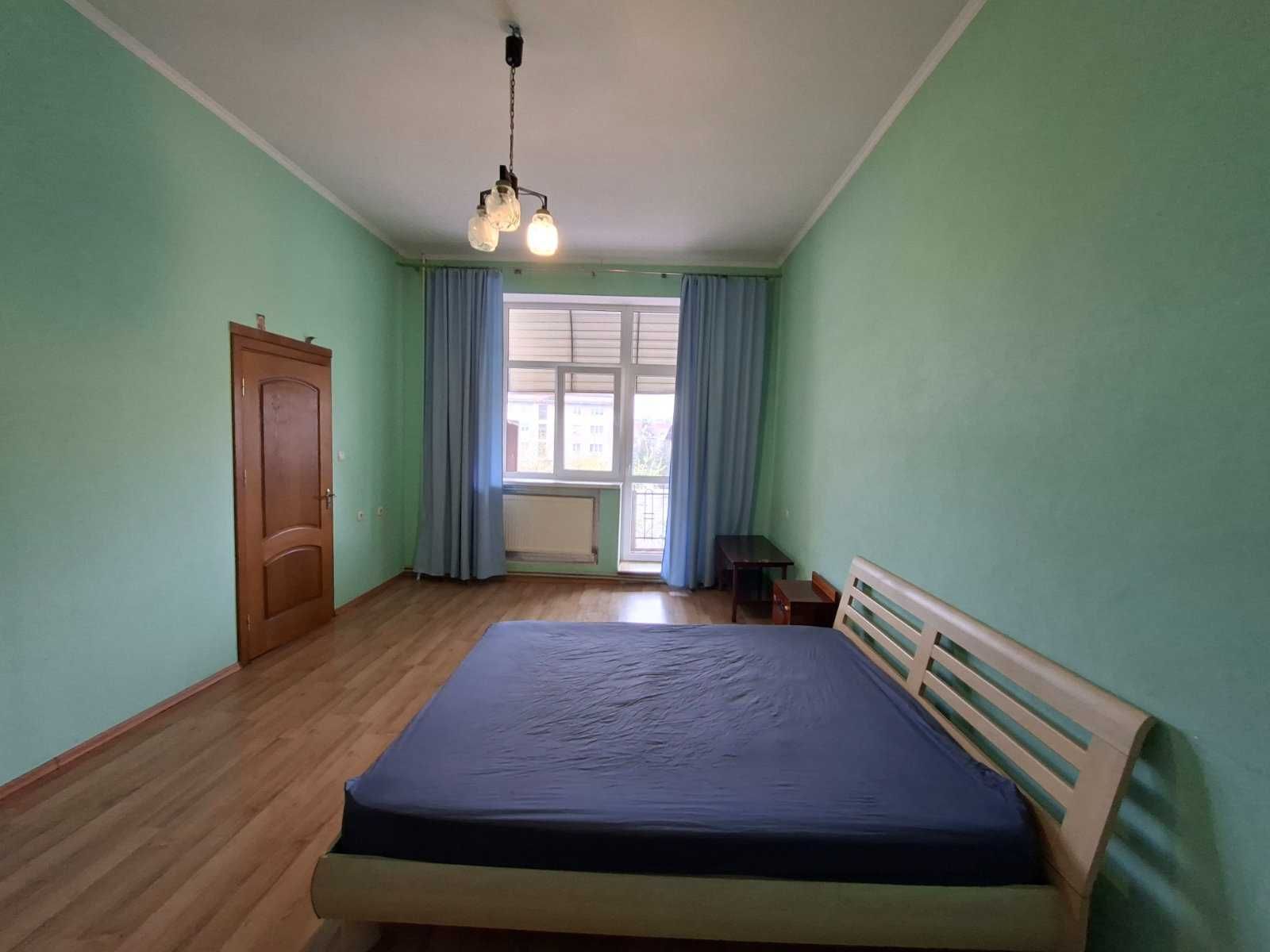 Продаю 3ікм.кварт. в австрійському будинку на пішохідній вул.Шевченка