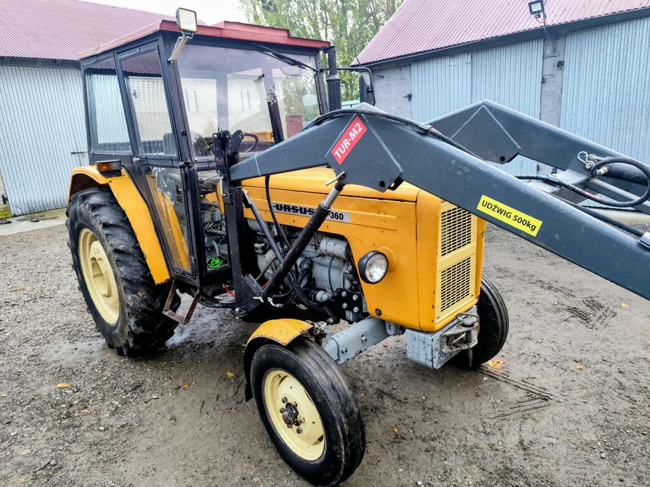 Ursus c-360 z ładowaczem tur i łyżką