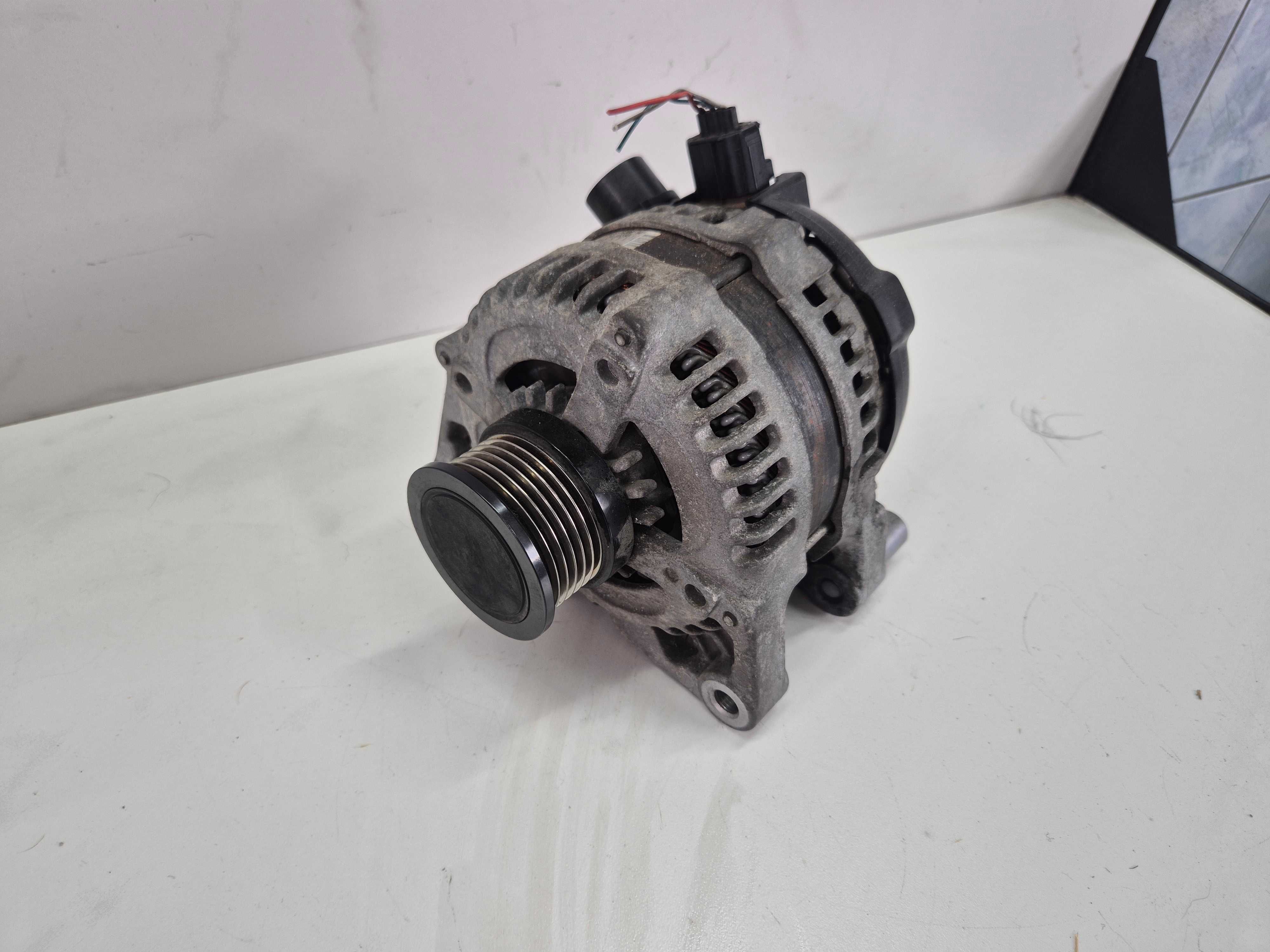 ford kuga mk1 galaxy 2.0 tdci alternator 8M5T10300YB