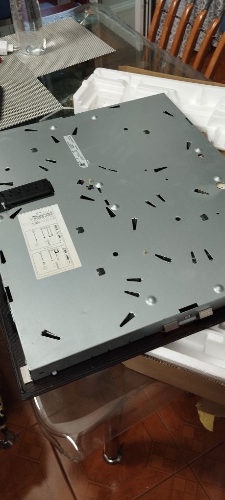 Електрична плита Electrolux EHS 60210P