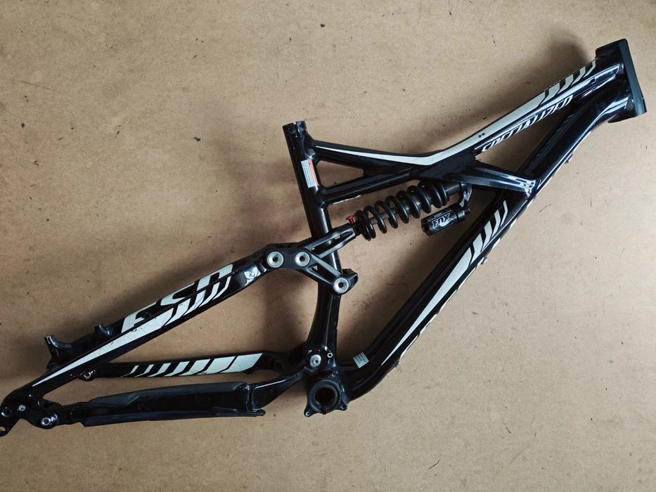 Specialized Enduro EVO "M" + FOX VanR Coil