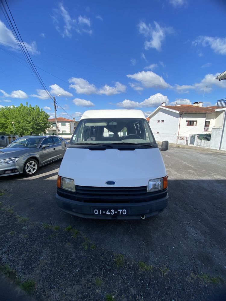 Carrinha ford transit