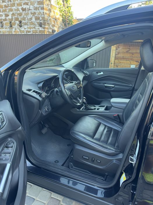 Ford Escape 2018 Titanium