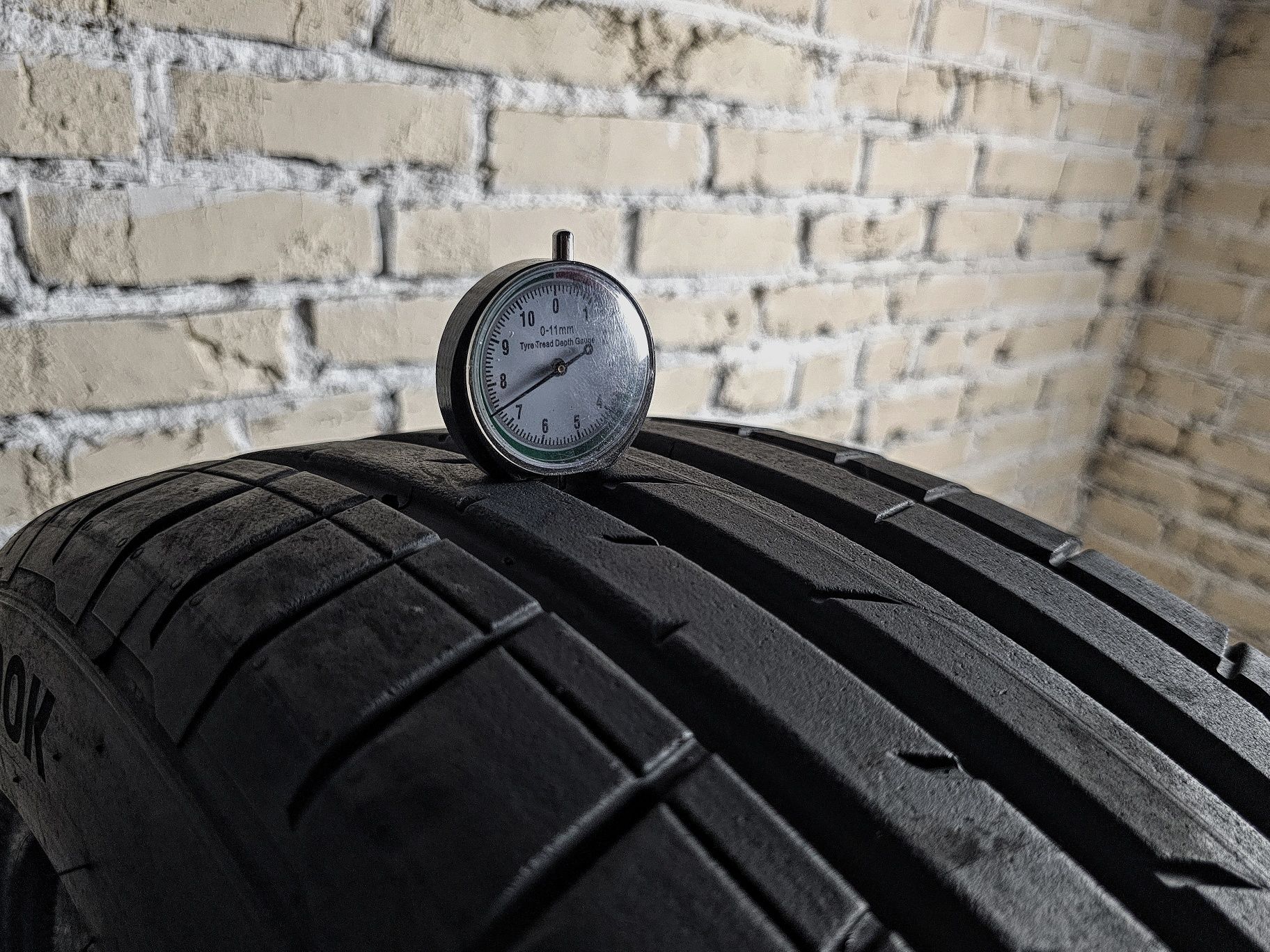 Пара 235/45r21 Hankook | 2021 | 7.5mm | Hungary | Преміум шини | 2шт.