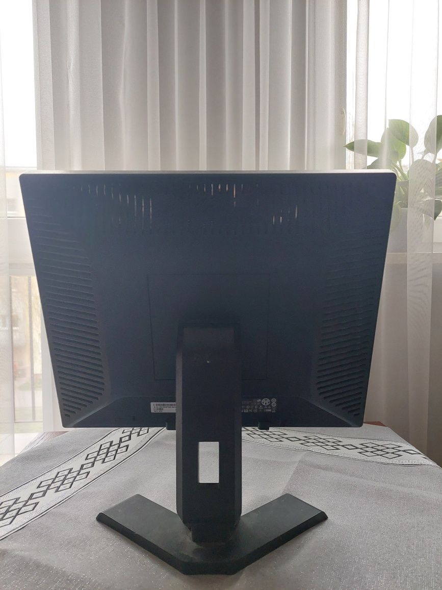 Monitor komputerowy Dell