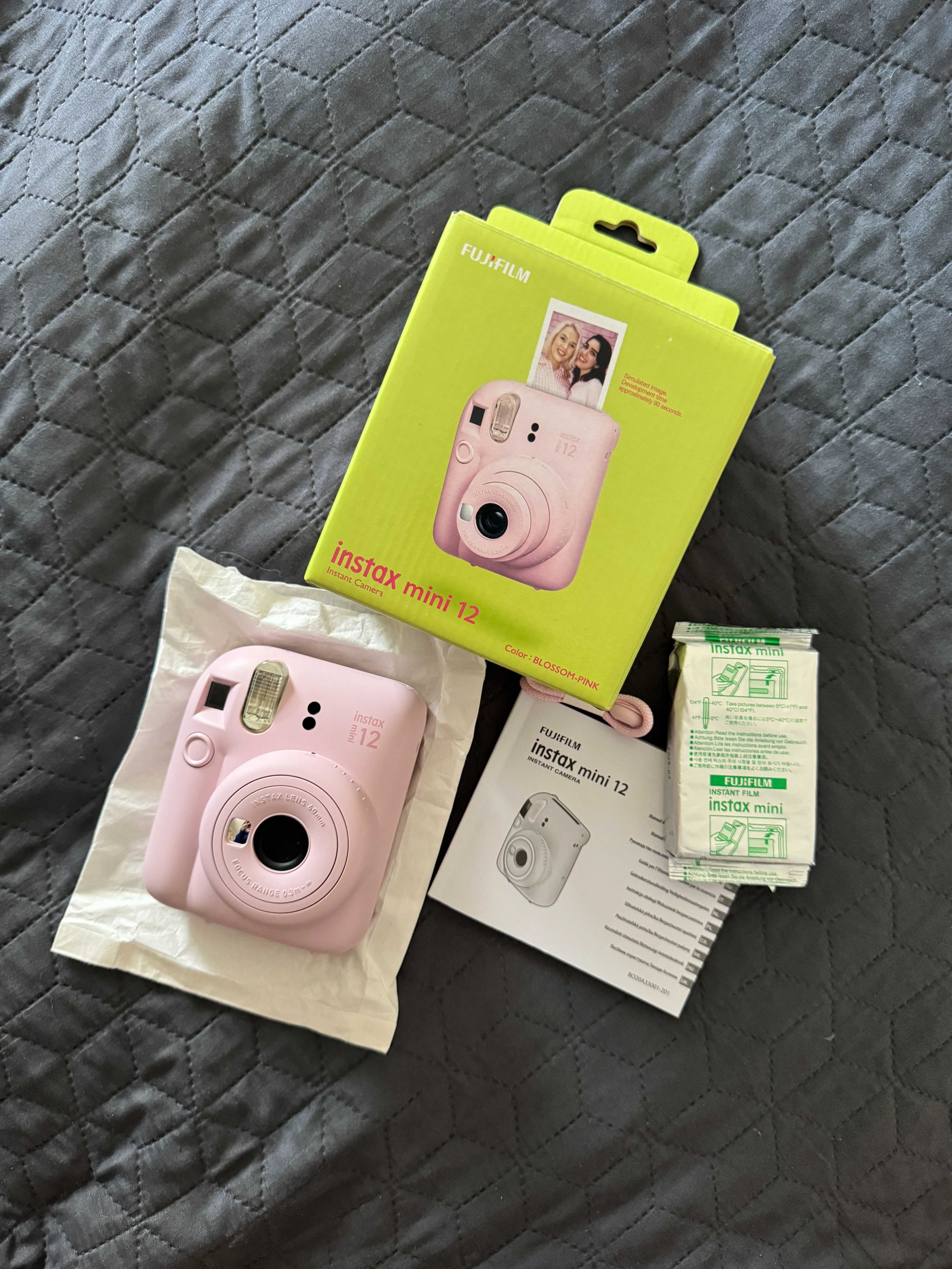 Fujifilm Instax Mini 12 рожевий новий