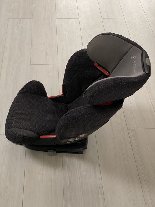 Автокрісо Maxi-Cosi 15-36 у чудовому стані