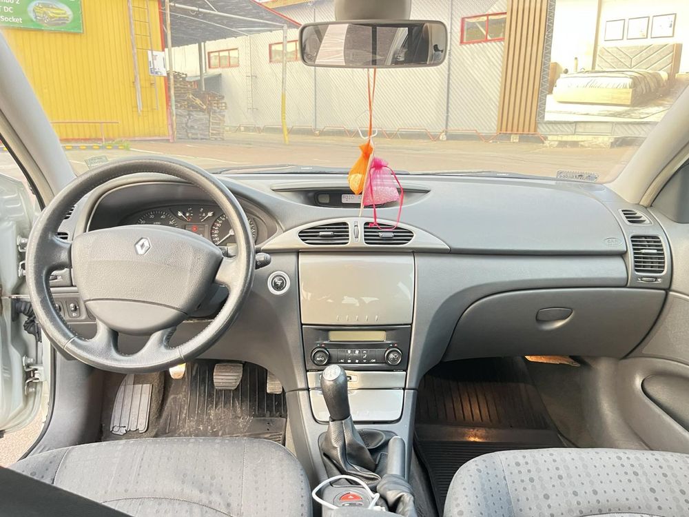 Renault Laguna 2