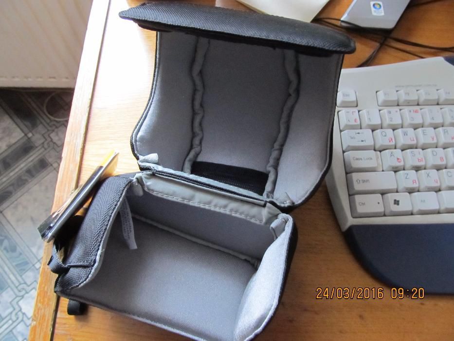 Чехол для фотоаппарата Lowepro Quick Case 100