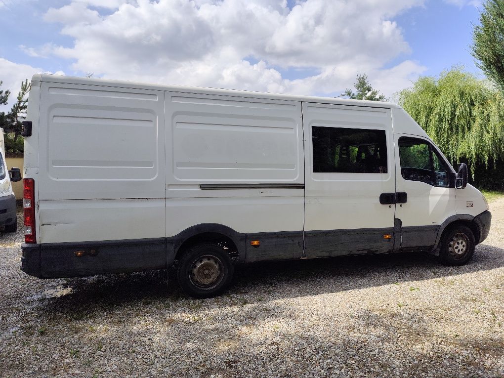 Iveco DAILY 2.3HTP - 7 osób maxi 35S14V - HAK