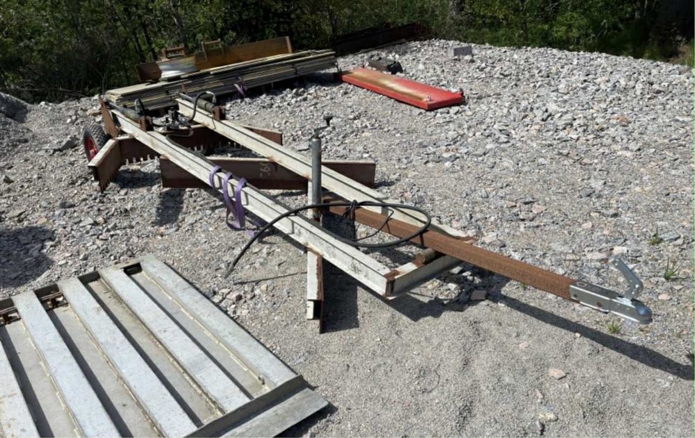 Równiarka terenu drogowa hydrauliczna niwelator