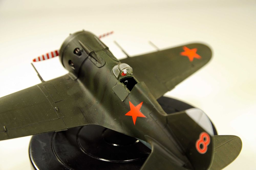 Polikarpow I-16 1/48 Eduard