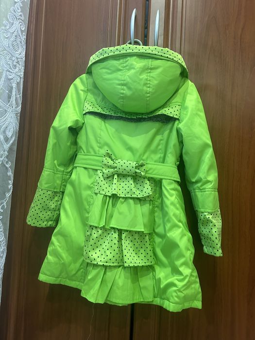 Продам дитячий плащ