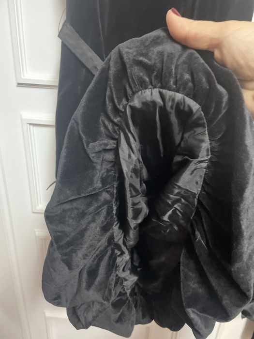 Vestido preto de veludo da Moschino