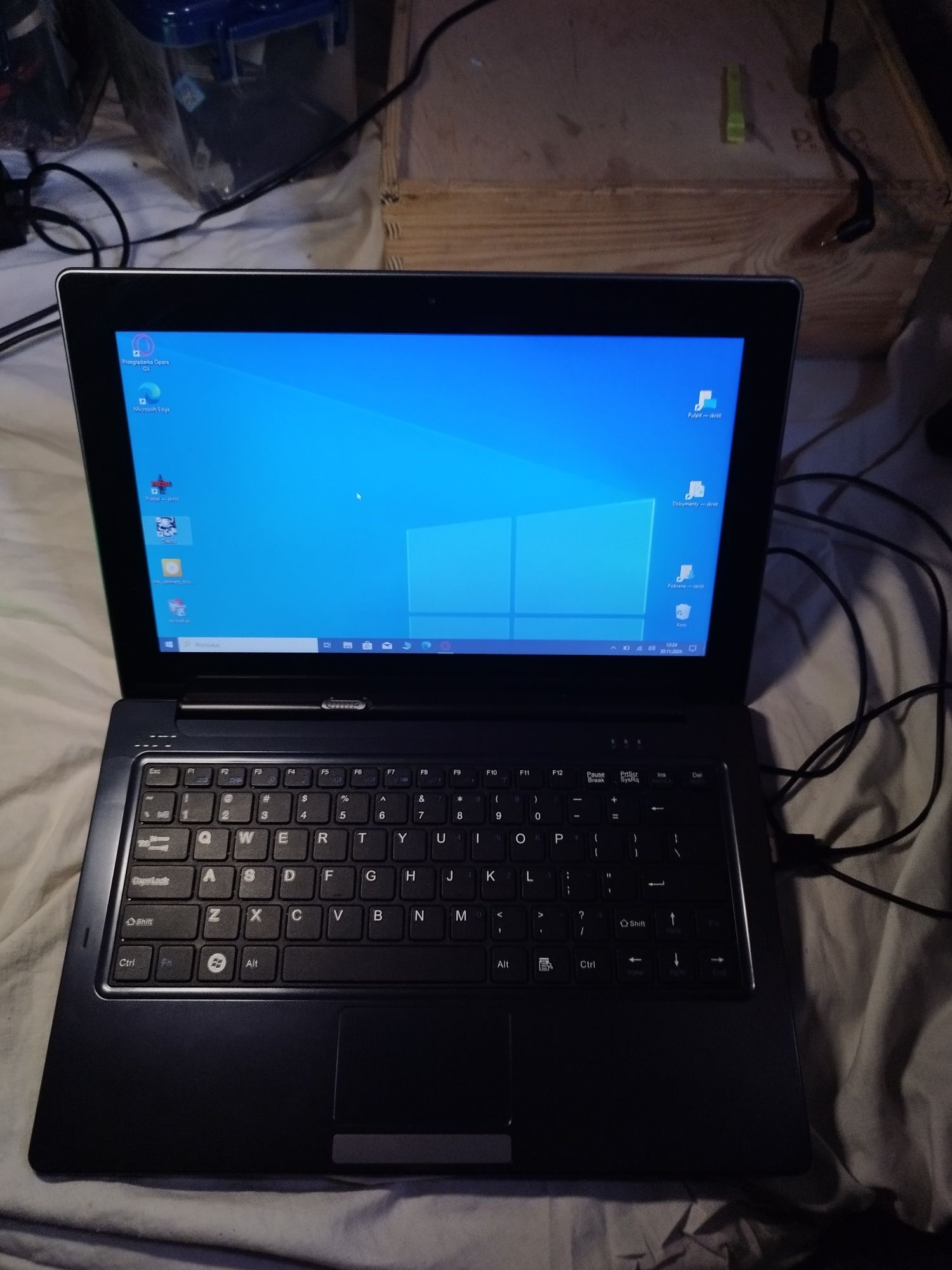 Mały Retro Laptop NTT sprzedam