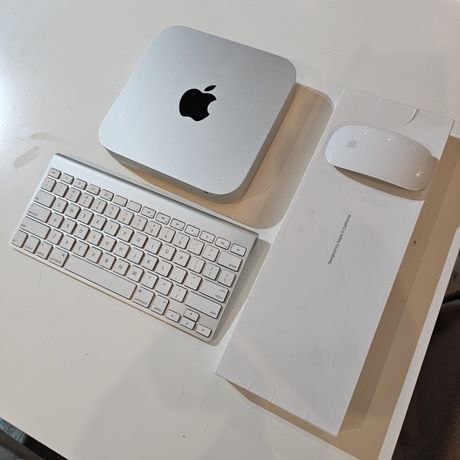 Apple MAC Mini caly zestaw klawiatura magic mouse 2 SSD