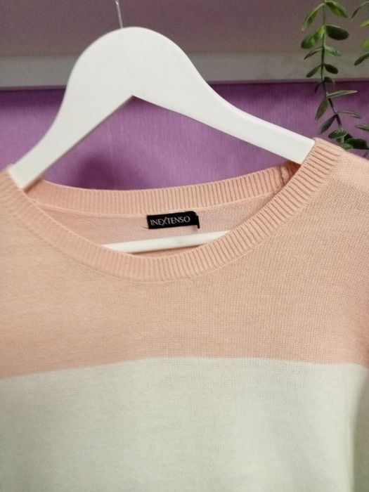 Długi sweterek damski