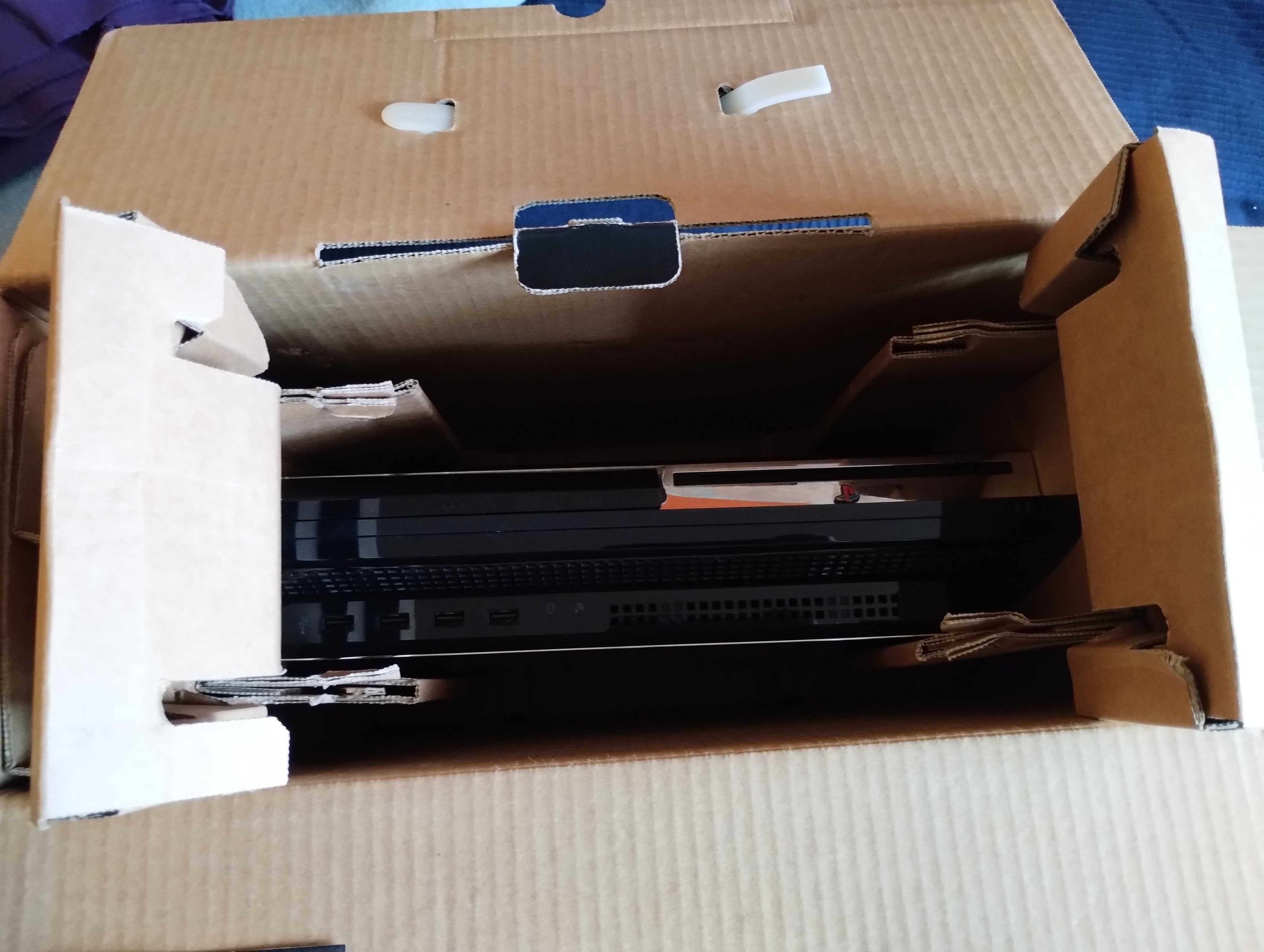 Konsola PlayStation 3 CECHA00 CFW 4.92 (wstecznie kompatybilna z PS2)