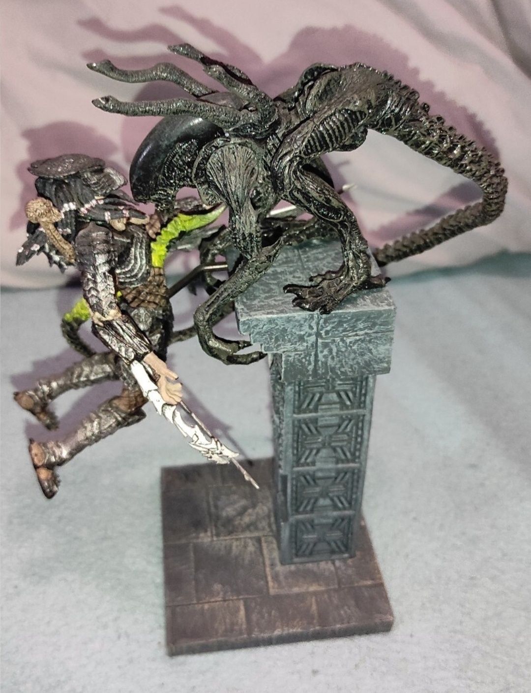 Figurka Diorama Alien vs Predator 2005 mcfarlan