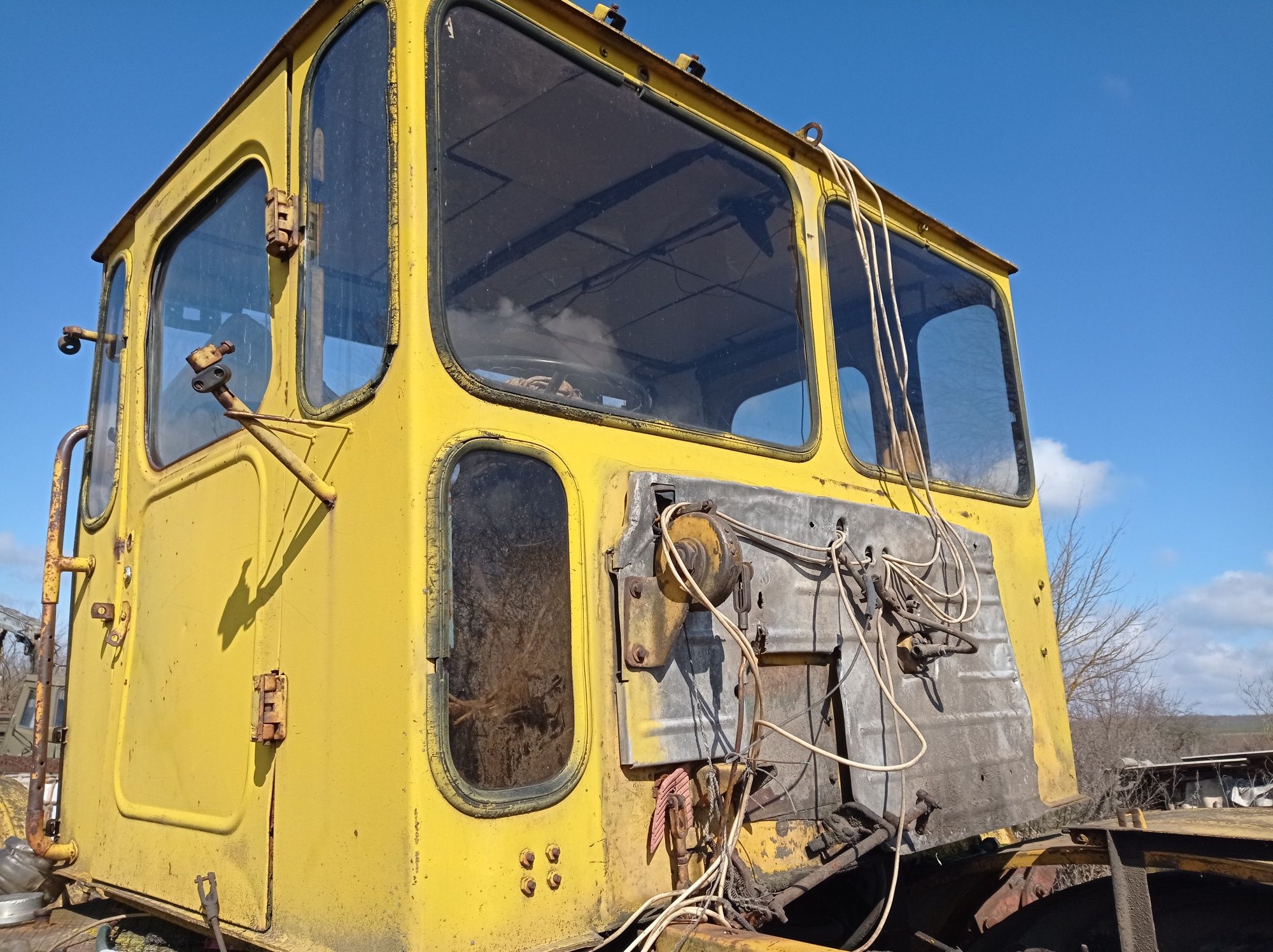 Радіатор к 700 в зборі.