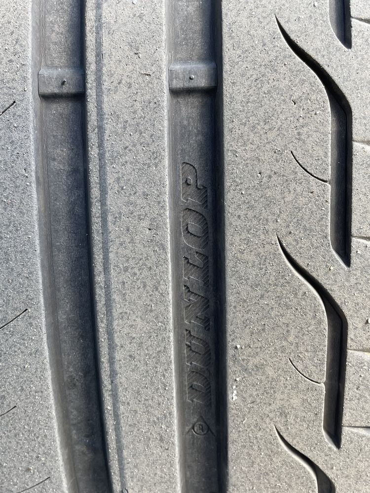 Шини 225/45 R17 Dunlop Sport Maxx rt Літо комплект