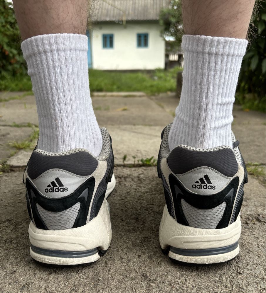 Кросівки Adidas Response CL (оригінал)