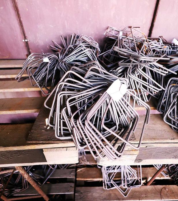 Strzemiona budowlane o wielkości od 6 mm