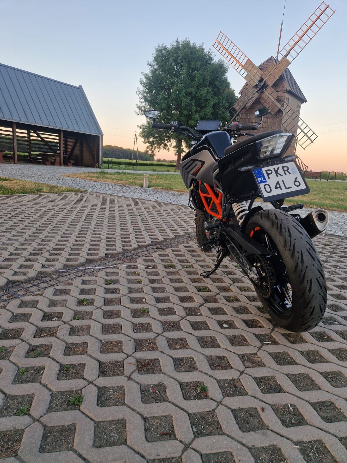 KTM Duke 125. 2023r.