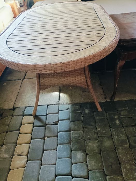 Stół ogrodowy blat drewniany