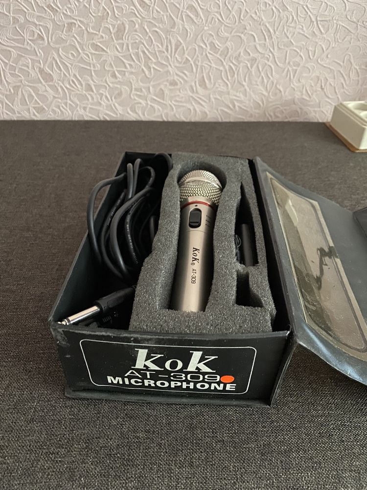 Продам мікрофон KoK AT-309.