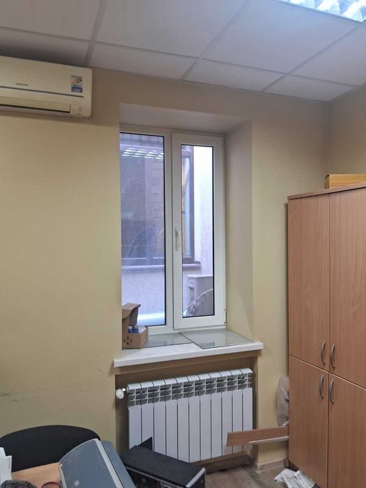 офис в центре с землей