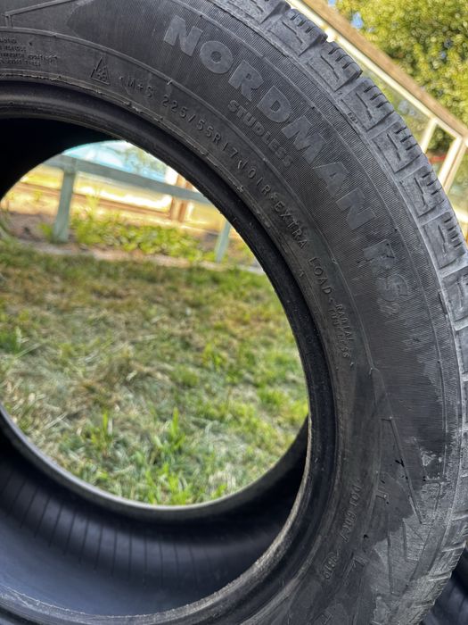 Шини зимові nokian nordman rs2 225/55 r17