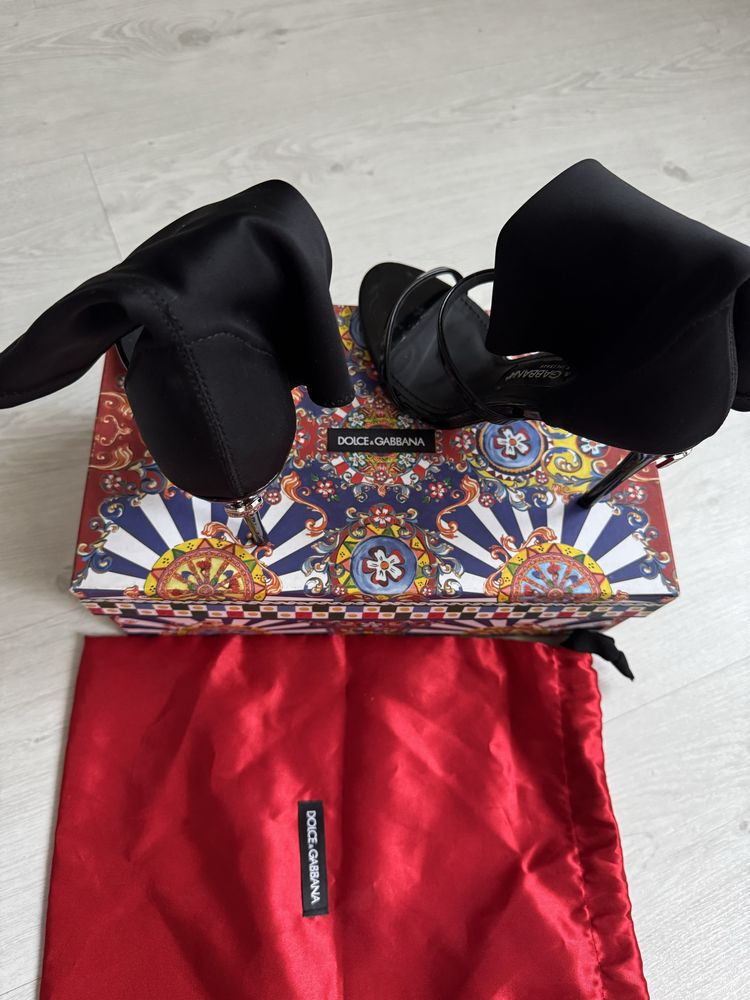 Продам босоніжки оригінал dolce&gabbana